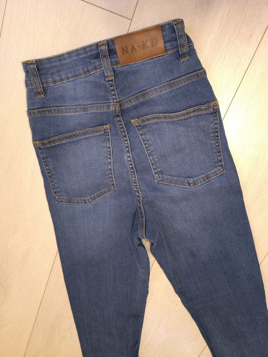 Нови дамски дънки ХС размер