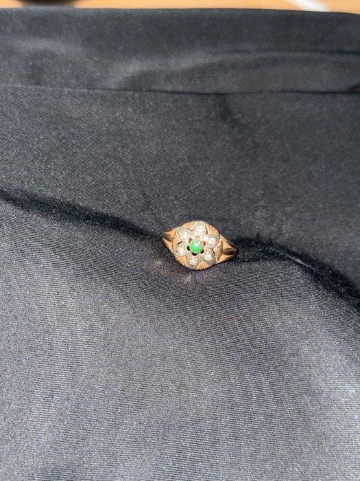 Бриллиантовое кольцо