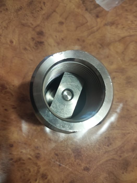 Продам задвижки и вентеля