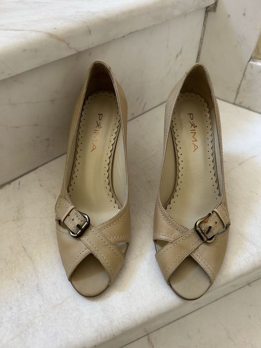 Дамски обувки на ток-естествена кожа,нови