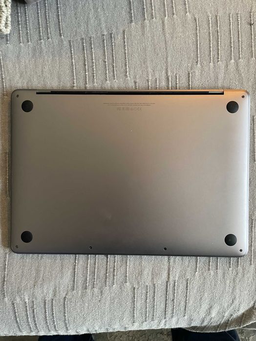 MacBook Pro 2017 A1708 + SSD 128 GB