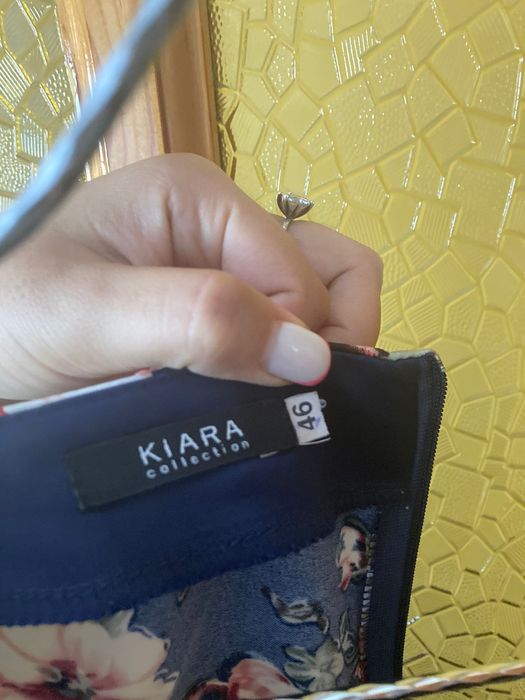 Продам женское платье