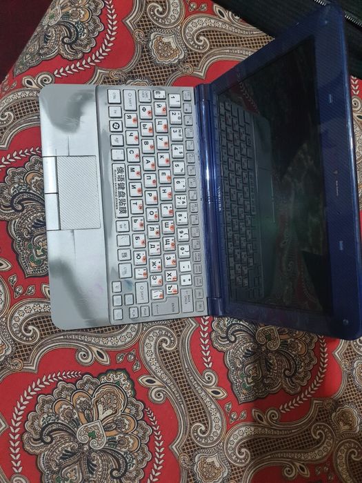 Netbook Toshiba sostoyanie xoroshee