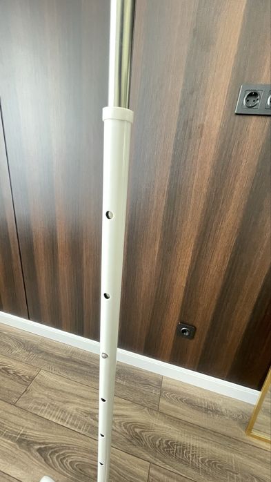 Ikea вешалка в отличном состоянии
