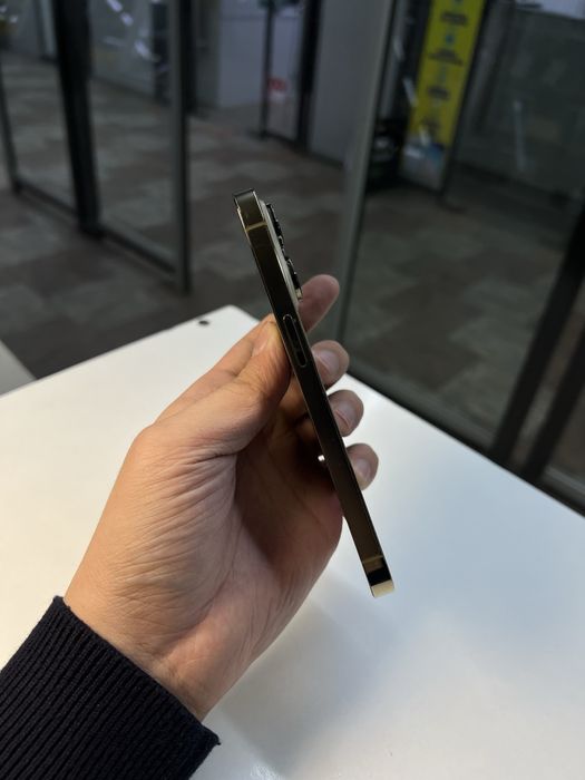 Продам iPhone 14 pro 128 Gb