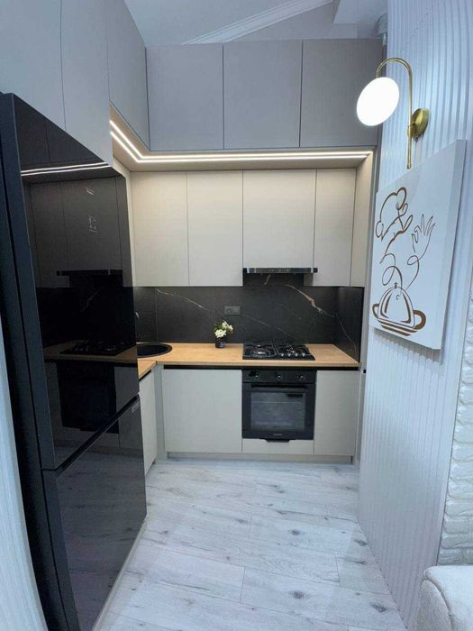 ЖК Poytaht Gavhari м.Х.Алимжана 2-комн 10/10 40 м² евроремонт меб/тех