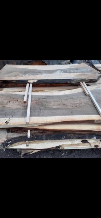 Cherestea lemn de nuc