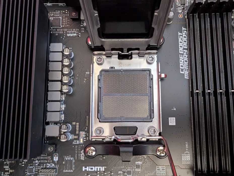 AM5: Ryzen 5 7500F с дънo MSI PRO B650-S с WIFI / опции DDR5 16GB 32GB