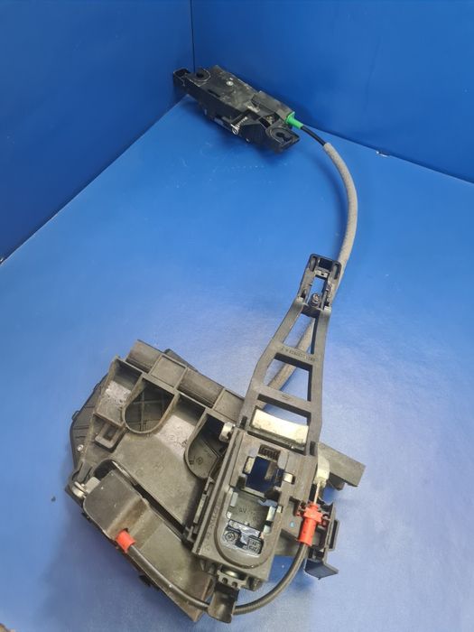 Incuietoare/ Broasca usa Ford Mondeo Mk4