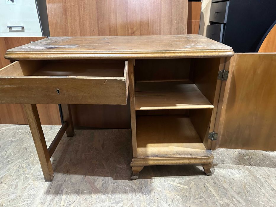 Birou Vintage din Lemn Stil ArtDeco; Birou cu usa si sertar