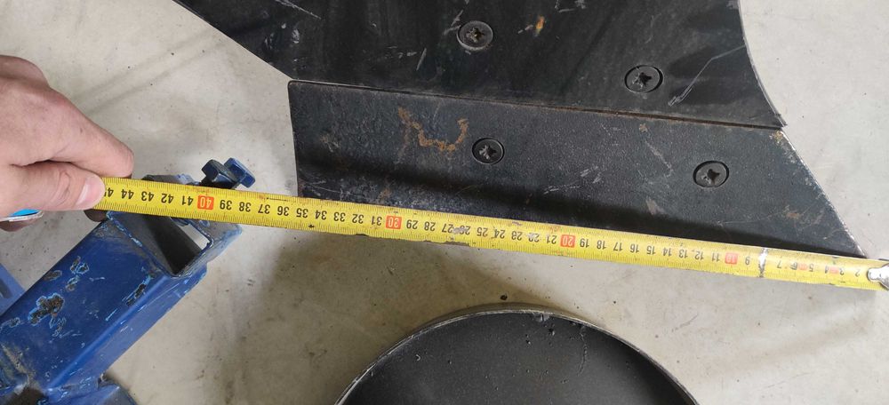 Plug pentru motocultor cu roata si reglaje