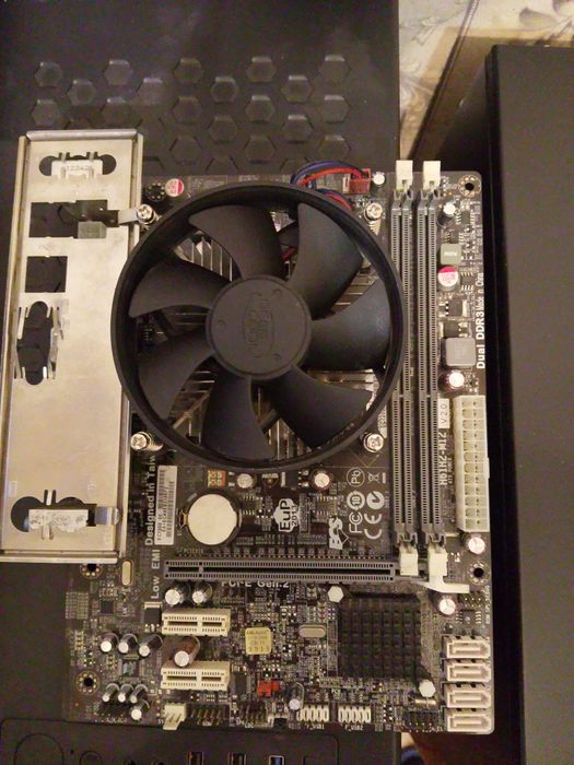 Продам комплект i3 3220