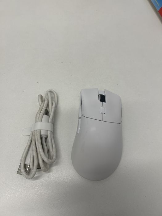 Продам мышку attack shark r1