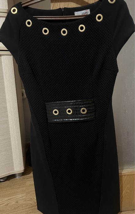 Платье вечернее