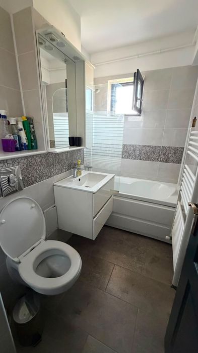 Aparrament cu doua camere ultramodern, uotracentral