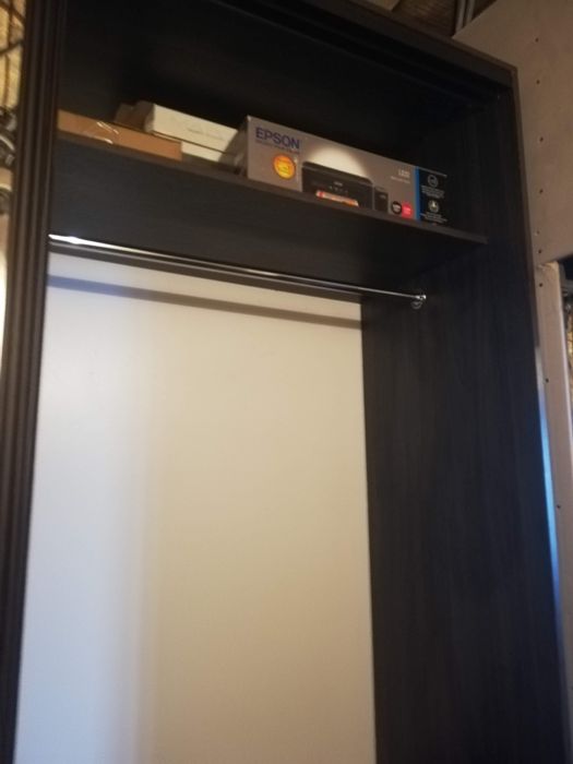 Продам купейный шкаф