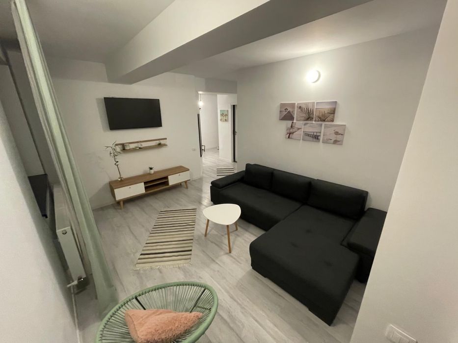 Inchiriez apartament in Mamaia Nord
