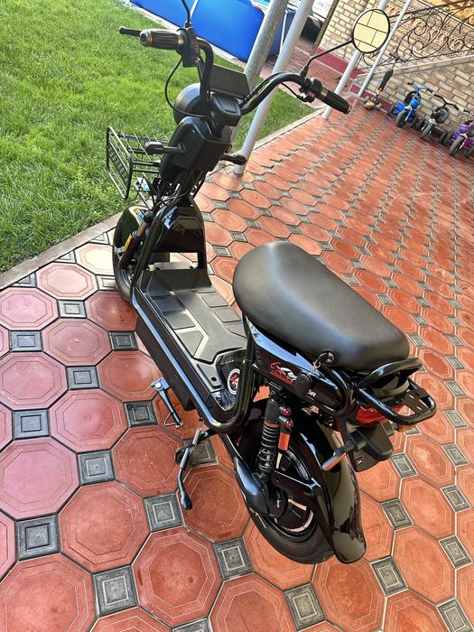 Скутер сотилади енги