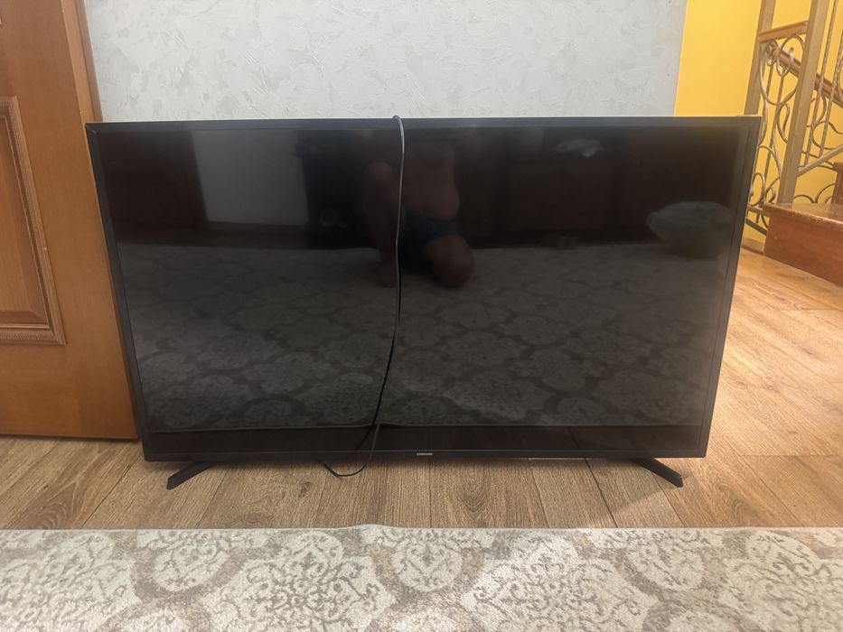 Телевизор самсунг 107 см