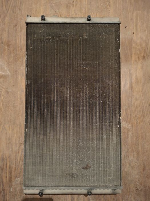 Радиатор охлаждения двс VW Golf 3 2.0