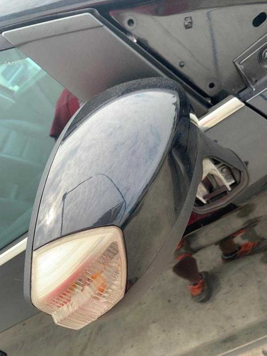 Dezmembrez Ford KUGA 1 2.0D/stopuri/usa/bara/haion/interior/roti/volan/navi/comenzi
