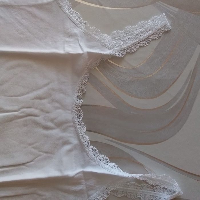 Летние майки Ozkan с кружевом.