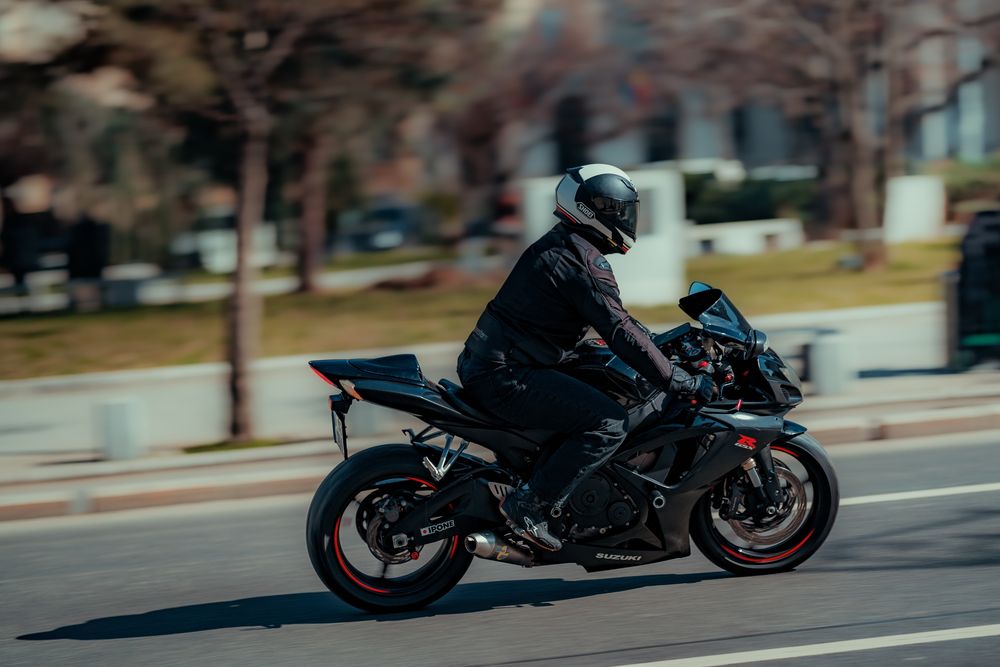 Suzuki GSXR 600 k7