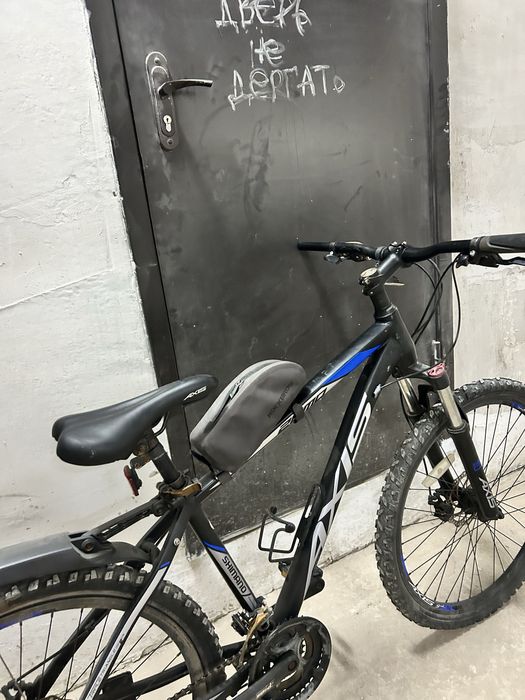 Продам велосипед AXIS