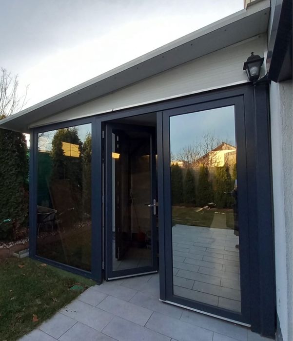 De vanzare terasa / anexa