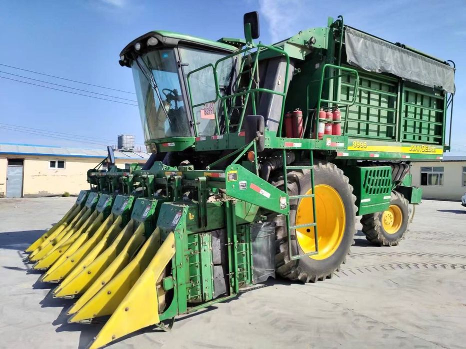 машина для сбора хлопка John Deere 9996/7660