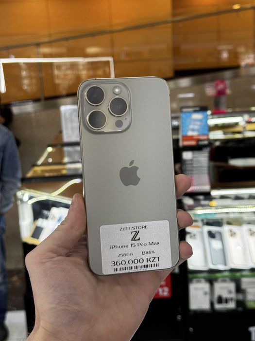 Телефон iPhone 15 Pro Max 256GB 86% Айфон 15 Про Макс 256ГБ 86%