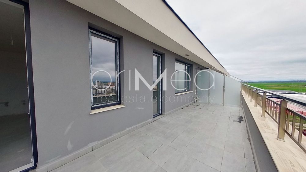 Продава се Двустаен апартамент в Бургас, Славейков - 97 кв.м за 1000 €/кв.м - Снимка #9