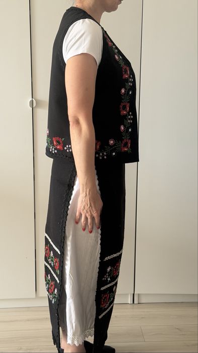 costum popular modern