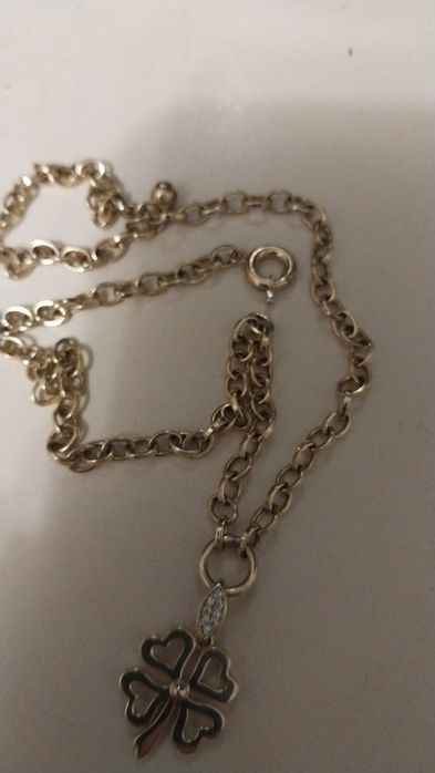 Продам цепочку золотую