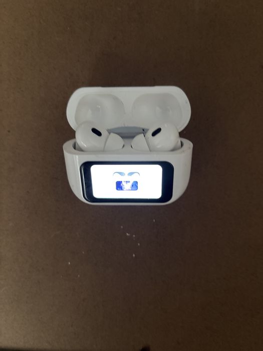 Продаю наушник  хорошый