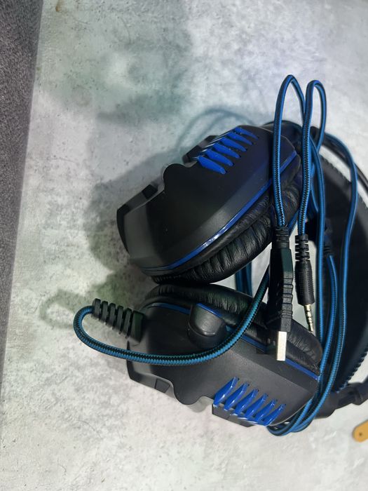 Продам наушники для пк