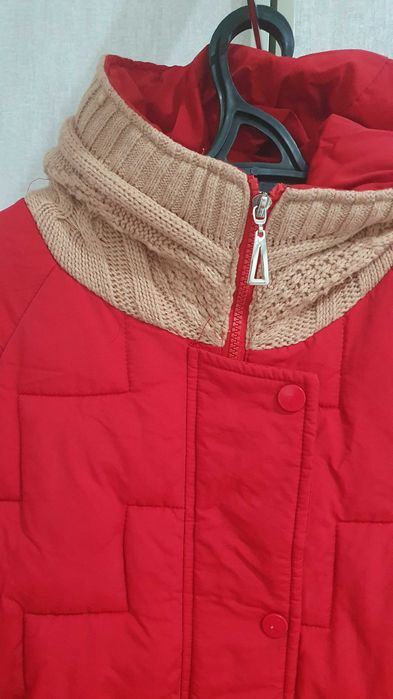 продам куртку демисезонную