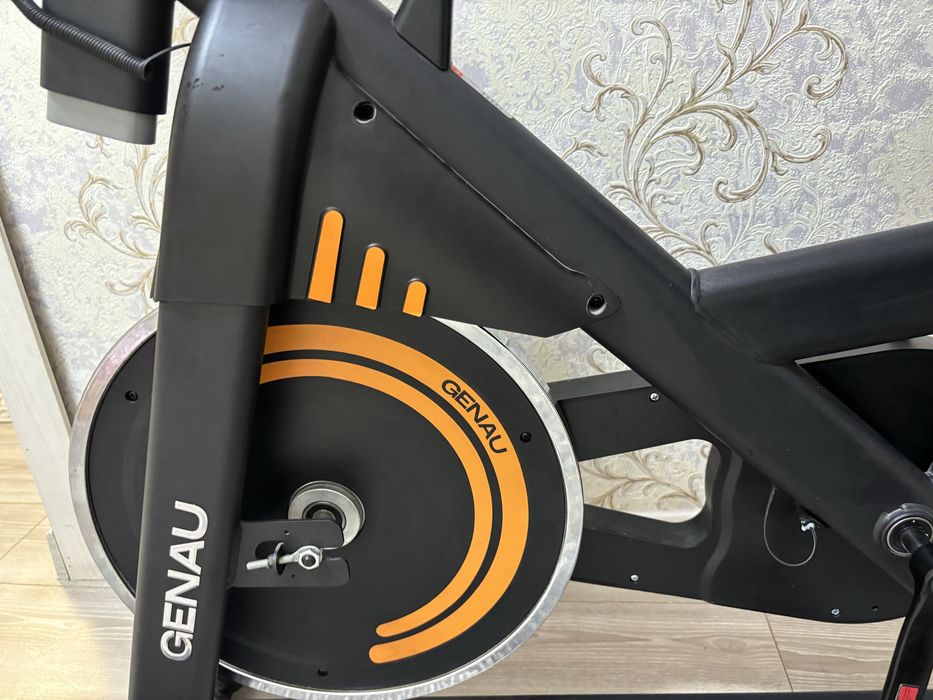 Велотренажер.