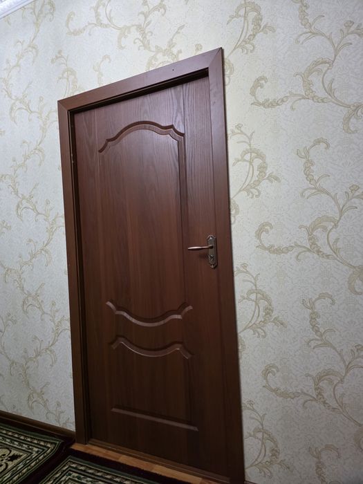 Продается двери.