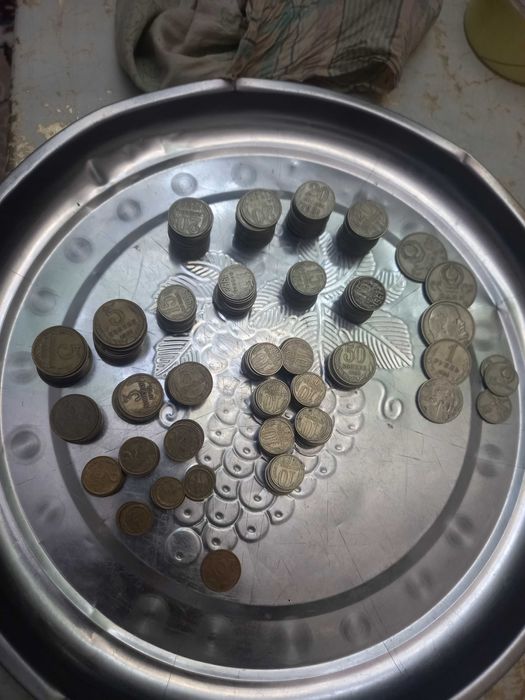 Монеты копейки рубли