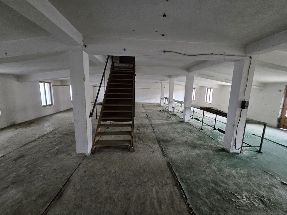 Продава се Промишлена сграда в Асеновград - 1885 кв.м за 218 €/кв.м - Снимка #7