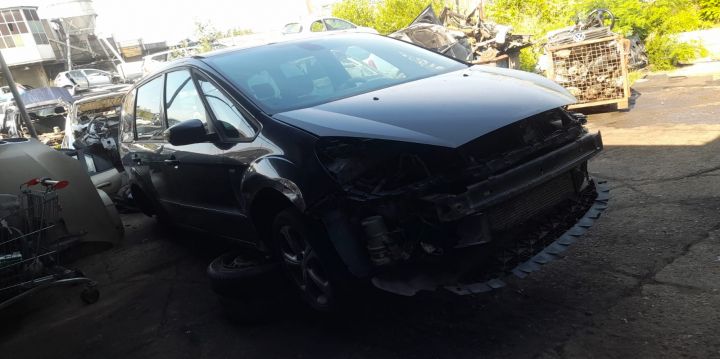 Centura siguranta spate mijloc 611B68-S 611B68-S 611B68-S Ford Galaxy