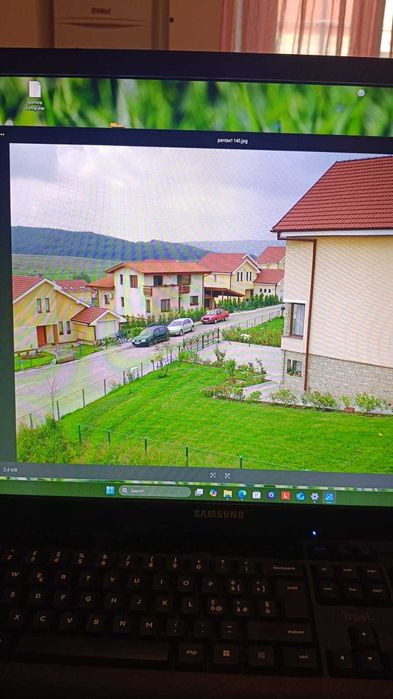 Casa de vanzare cartierul Orizont , Livezeni (Mures)