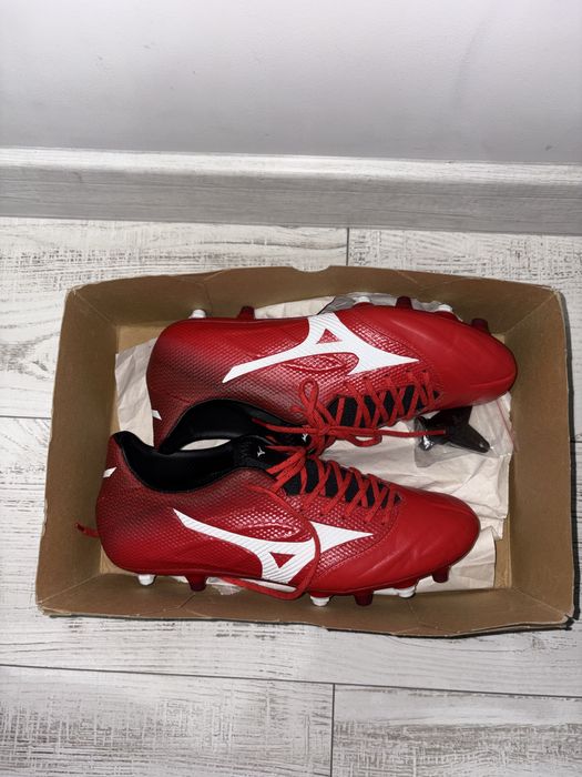 Бутонки mizuno rebula 2v2