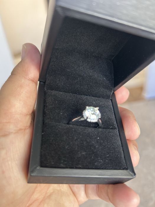 Муссанит(лабораторный бриллиянт)