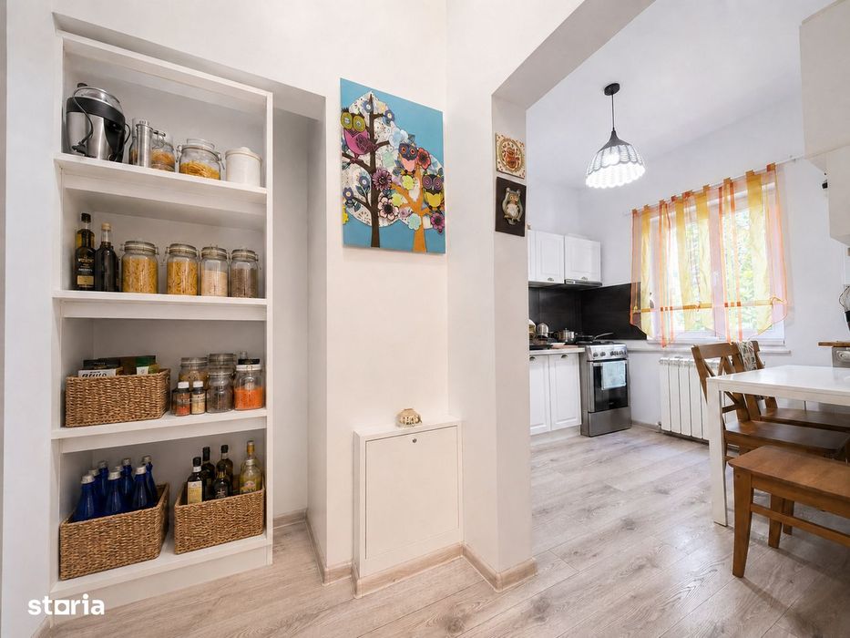 0% Comision | 2 Camere cu farmec 70MP | Renovat 2023, tavane inalte, F