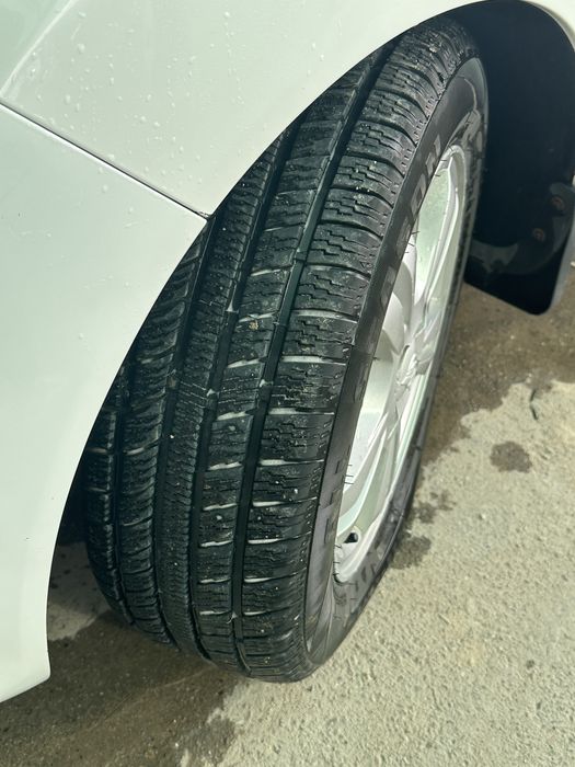 Фулл наварот спарк сотилади