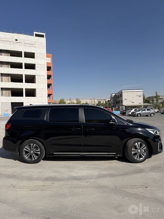 Kia Carnival 2019 yil 3.5 mator  benzin!