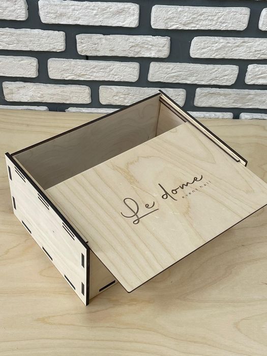 Подарочные деревянные коробки