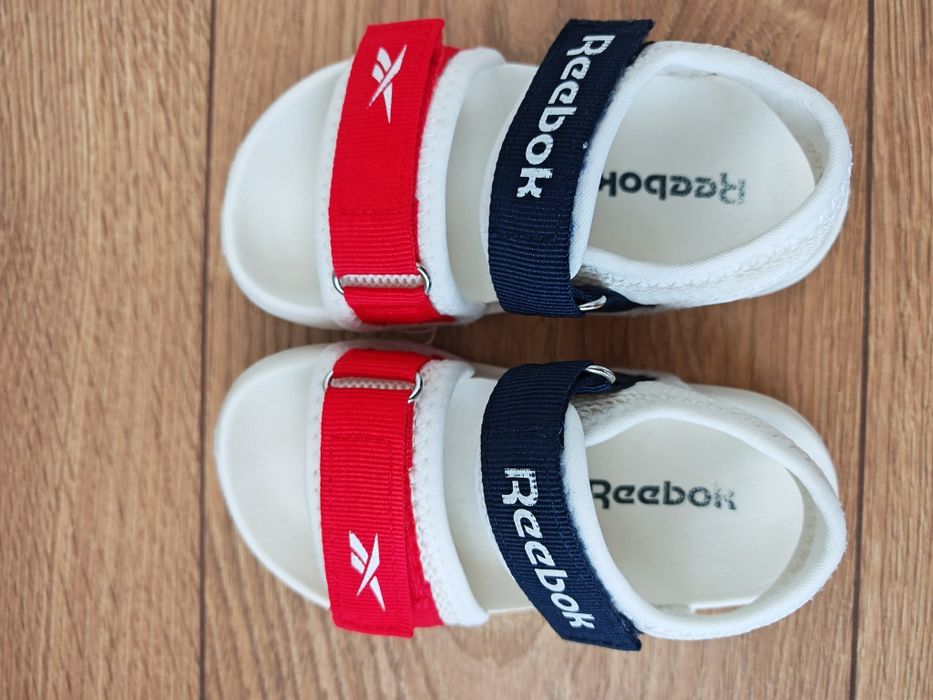 Сандали Reebok CP50-26023